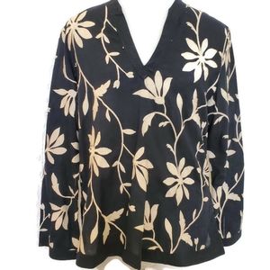 Talbots navy long sleeved top white embroidery